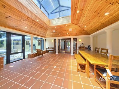 31 Shell Bay Road, Lower King WA 6330