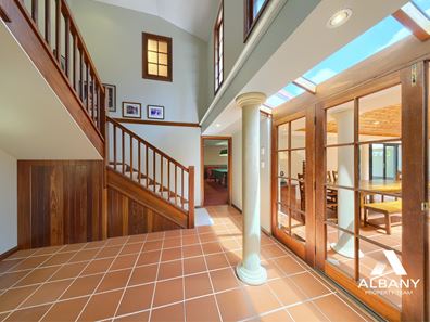 31 Shell Bay Road, Lower King WA 6330