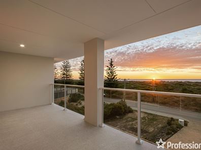 74 Foreshore Drive, Singleton WA 6175
