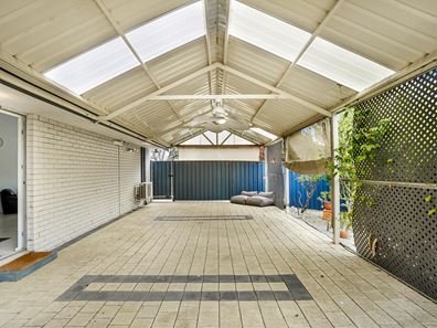 24B Barridale Drive, Kingsley WA 6026