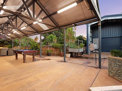 6 Boolgeeda Court, Dampier WA 6713
