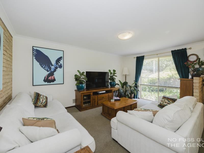 104A Camarino Drive, Woodvale WA 6026