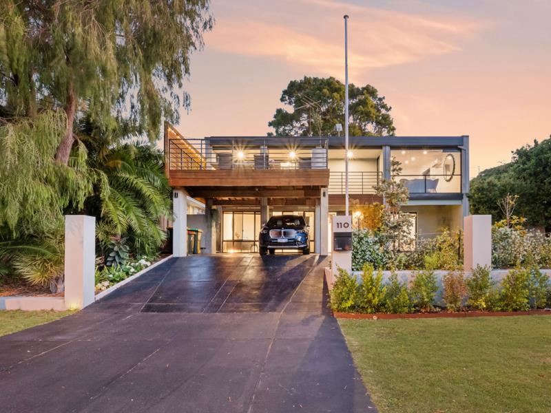 110 Lynn Street, Trigg WA 6029