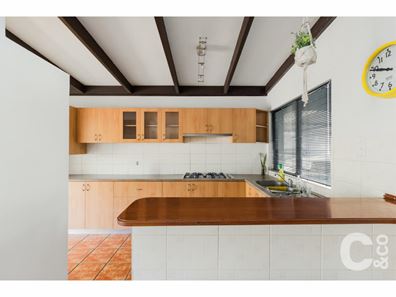 20 Casserley Way, Orelia WA 6167