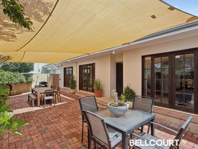 2 Monash Avenue, Como WA 6152