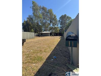 11 Edmondson Street, Northam WA 6401