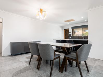 52 Wheatley Drive, Bull Creek WA 6149