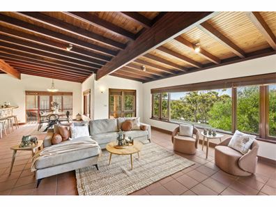 1 Mercator Way, Eagle Bay WA 6281