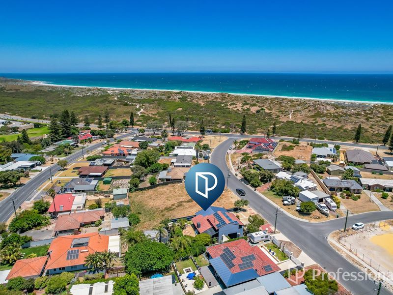 16 Whitfield Drive, Two Rocks