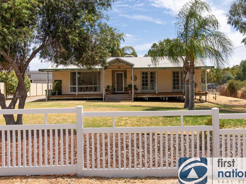 34 Rose Terrace, Spencers Brook WA 6401