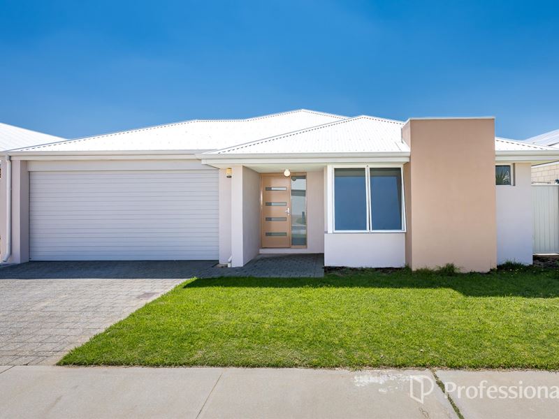 8 Pontoon Way, Alkimos WA 6038