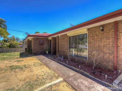 54 Cammillo Road, Camillo WA 6111