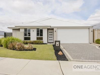 8 Blundell Street, Dayton WA 6055