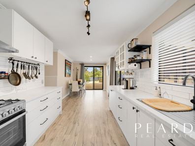 3 Acara Court, Heathridge WA 6027