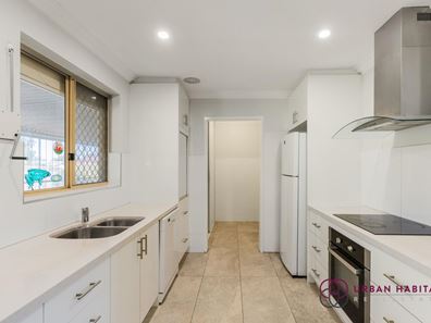 20 Coleman Road, Calista WA 6167