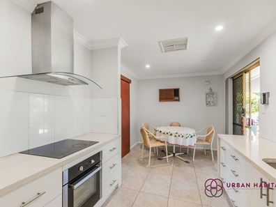 20 Coleman Road, Calista WA 6167