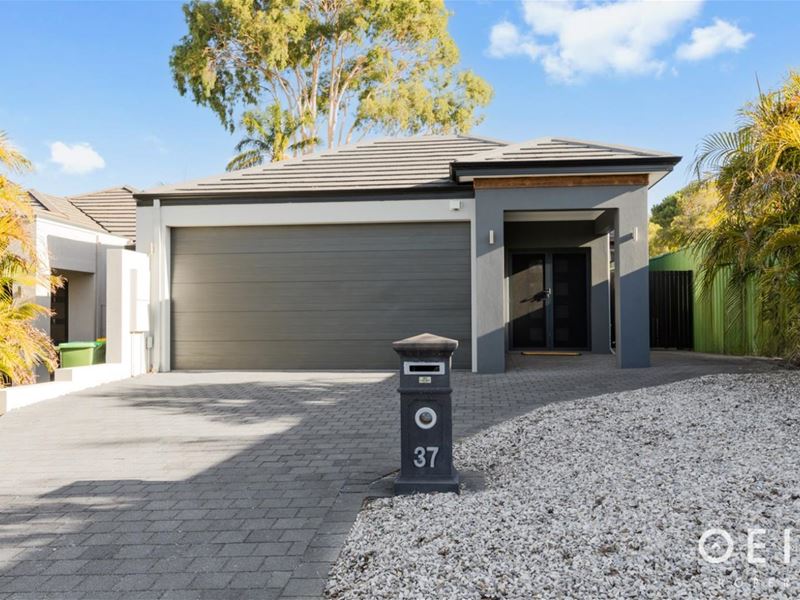 37 Bellairs Road, Kardinya