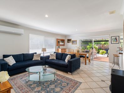 11 Larch Loop, Margaret River WA 6285