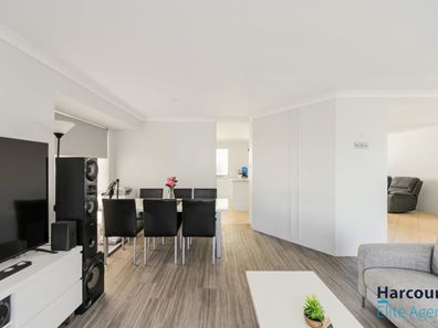 9 St Michaels Court, Cooloongup WA 6168