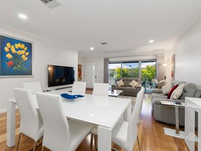 13 Sawgrass View, Gnangara WA 6077