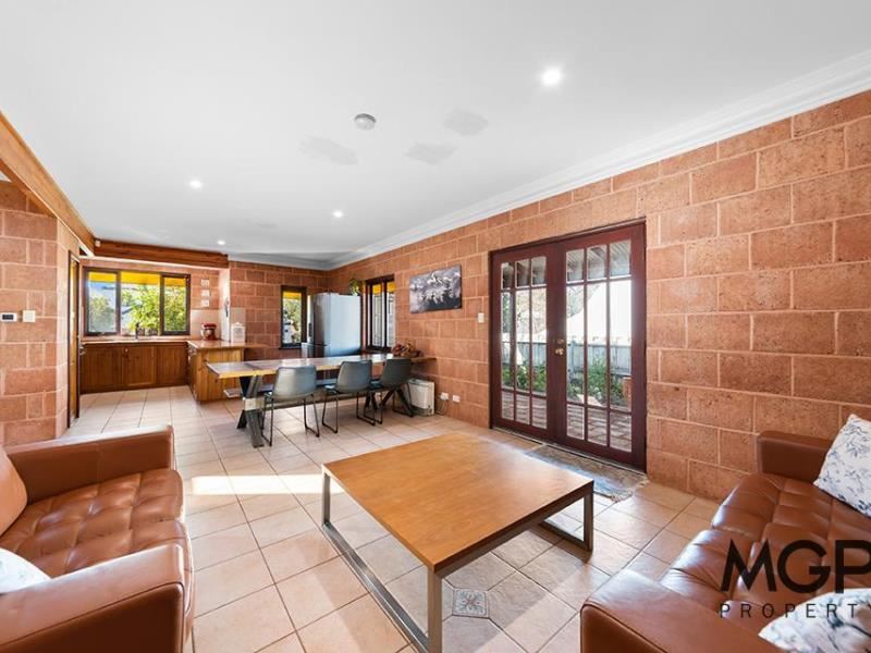 3 Polo Way, East Fremantle WA 6158