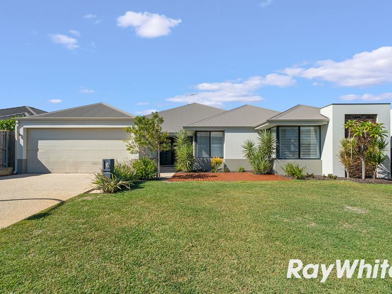 6 Lorea Loop, Halls Head WA 6210