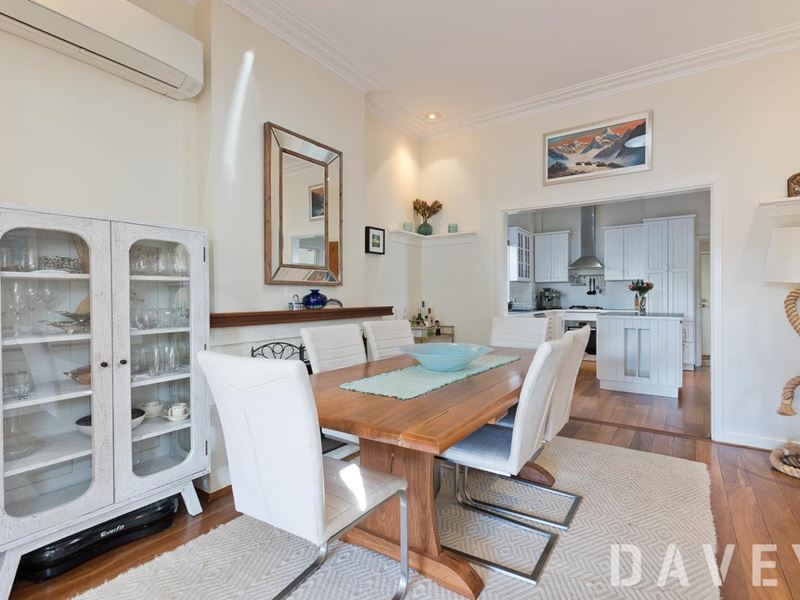 1/143 Brighton Road, Scarborough