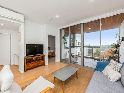 74/20 Rowe Avenue, Rivervale WA 6103