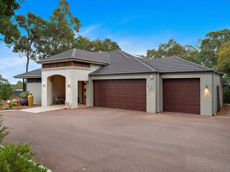8 Meldrum Loop, Bedfordale WA 6112