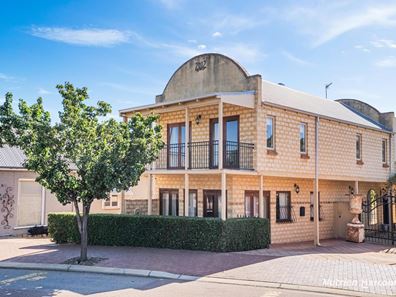 102 Stirling Terrace, Toodyay WA 6566