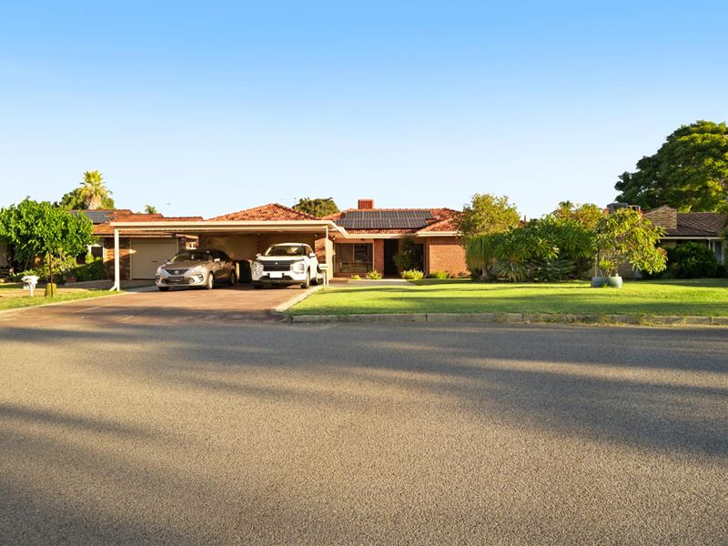 5 Springpark Trail, Ballajura WA 6066