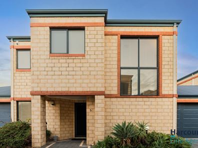 5/54 Parkin Street, Rockingham WA 6168
