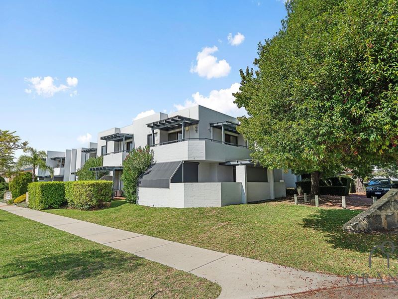 8/1 Brookside Avenue, South Perth WA 6151