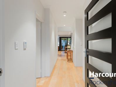 63 Wanstead Street, North Coogee WA 6163
