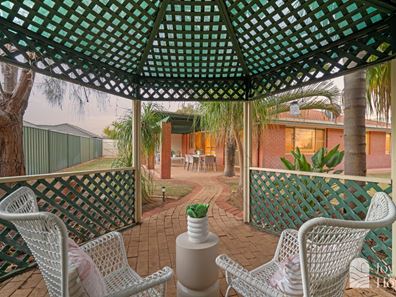 29 St Sebastien Chase, Iluka WA 6028