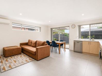 28 Camberley Street, Thornlie WA 6108