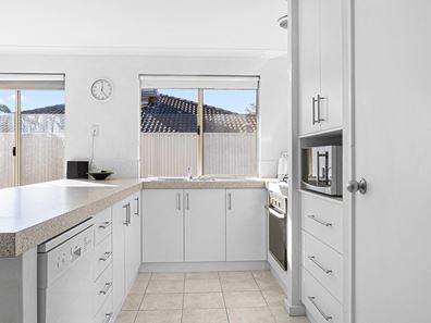 26 Birkett Avenue, Beeliar WA 6164