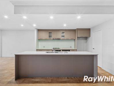 2/33 Breakwater Parade, Mandurah WA 6210