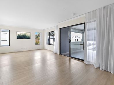 19 Colt Entrance, Cockburn Central WA 6164