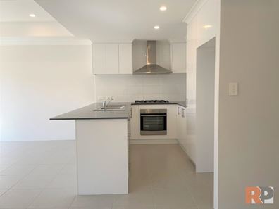 15 Saunton Way, Ridgewood WA 6030