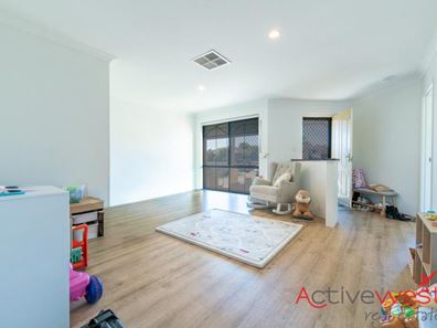 14 Bushby Close, Mount Tarcoola WA 6530