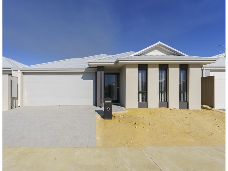 17 Marriott Street, Yanchep WA 6035