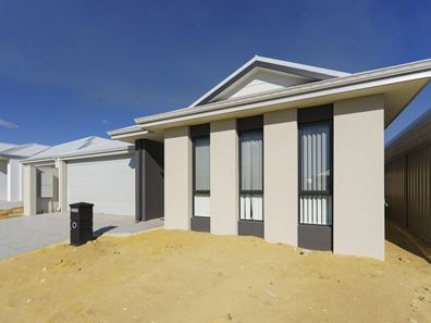 17 Marriott Street, Yanchep WA 6035