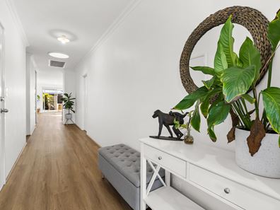 4 Perinone Glade, Brabham WA 6055