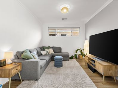 4 Perinone Glade, Brabham WA 6055