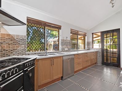 107 Eucalyptus Boulevard, Canning Vale WA 6155