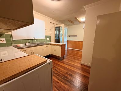 22 Packham  Road, Hamilton Hill WA 6163