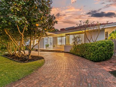 77 Evandale Street, Floreat WA 6014