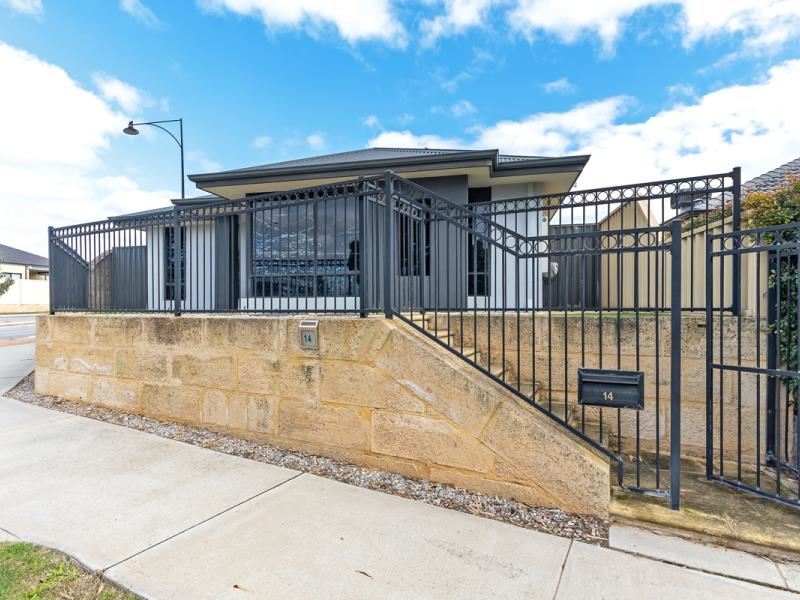 14 Clipstone Parkway, Butler WA 6036