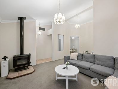 88D Ropele Drive, Parkwood WA 6147